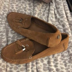 Vince camuto tan saude shoes